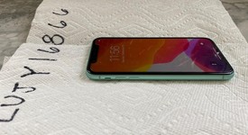 Mint
													Apple iPhone 11 - Verizon, Green, 64 GB, A2111, photo 3 of 7
