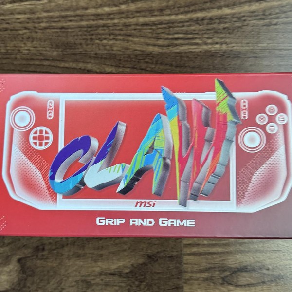 MSI Claw A8 - 1 TB, White, 24 GB, AMD Ryzen Z2  Extreme