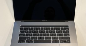 Good
													MacBook Pro 2016 (With Touch Bar) - 15" - Gray, 512 GB, 16 GB, photo 5 of 9