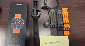 Mint
													Samsung Galaxy Watch Ultra (2025) - Unlocked, Titanium Gray, SM-L705, 47mm, photo 2 of 6