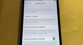 Good
													Apple iPhone SE 2nd Gen 2020 - TracFone, Black, 64 GB, A2275, photo 1 of 11