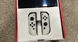 Good
													Nintendo Switch - OLED - White, 64 GB, photo 2 of 10