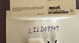 Used
													Apple AirPods 1st Gen - Lightning Case, photo 4 of 4