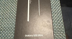 New
													Samsung Galaxy S25 Ultra - Unlocked, Jetblack, 512 GB, 12 GB, SM-S938U1, photo 1 of 3
