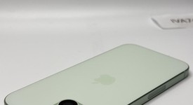 Mint
													Apple iPhone 15 - Unlocked, Green, 128 GB, A2846, photo 3 of 4