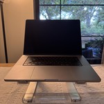 Good MacBook Pro 2021 - 16 inch - 1 TB, Gray, 32 GB, Apple M1 Max