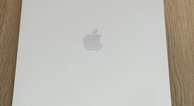 Mint
													Apple iPad Air 13" (M3) 2025 - Wi-Fi, Starlight, 1 TB, photo 6 of 6