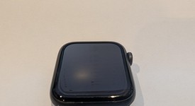 Fair
													Apple Watch SE 1st Gen 44mm - Gray, A2352 - GPS, Aluminum, photo 5 of 11