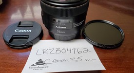 Good
													Canon EF 35mm f2 IS USM Wide-Angle, photo 6 of 6