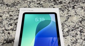 Mint
													Apple iPad 10th Gen - Unlocked, Blue, 64 GB, A2757, photo 1 of 7