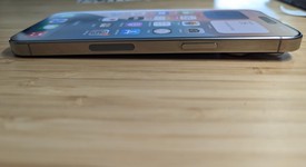 Good
													Apple iPhone 15 Pro Max - Verizon, Natural, 256 GB, A2849, photo 4 of 12