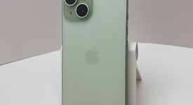 Mint
													Apple iPhone 15 - Unlocked, Green, 128 GB, A2846, photo 3 of 5