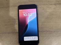 Apple iPhone SE 3rd Gen 2022
