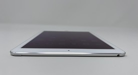 Mint
													Apple iPad Air 2 - Wi-Fi, Silver, 64 GB, photo 4 of 6