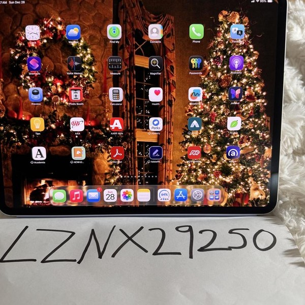 Apple iPad Pro 13 inch (M5) 2025 - Verizon, 256 GB, Silver, Apple M5 9-Core, A3361, Standard Glass