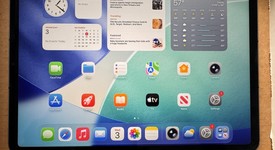 Fair
													Apple iPad Pro 11" 3rd Gen 2021 - Unlocked, Gray, 256 GB, photo 1 of 10