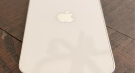 Mint
													Apple iPhone 13 - Unlocked, Starlight, 128 GB, A2482, photo 4 of 10