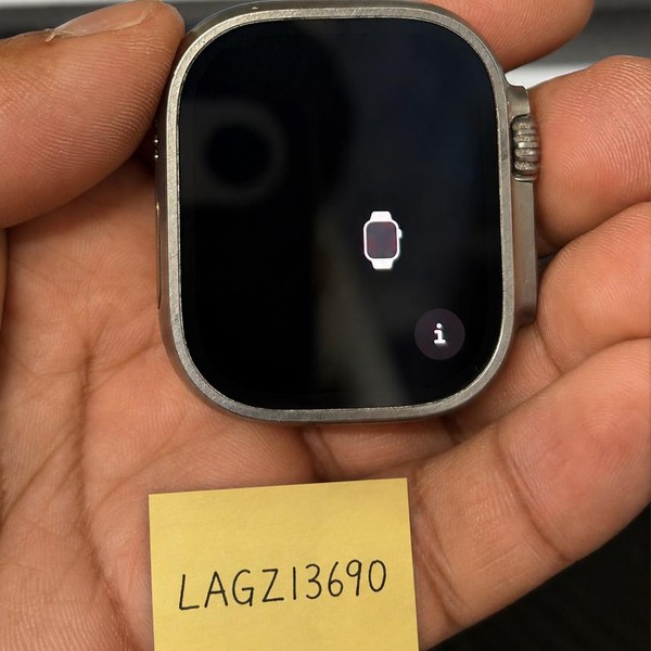 Apple Watch Ultra 49mm - Unlocked, Titanium, A2622