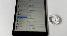 Good
													Apple iPad 9th Gen - Unlocked, Gray, 64 GB, A2603, photo 1 of 7