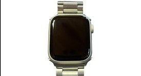 Good
													Apple Watch Series 9 41mm - Unlocked, Starlight, A2982 - Cellular, Aluminum, photo 2 of 12