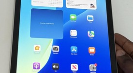 Good
													Apple iPad 11th Gen - Unlocked, Silver, 128 GB, A3355, photo 3 of 12