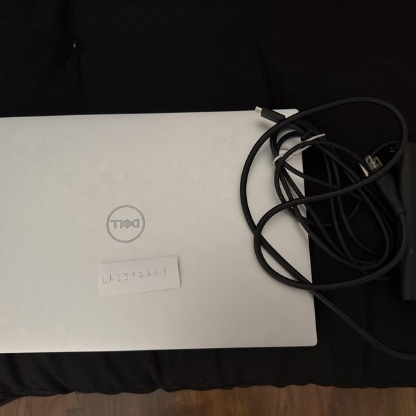 Dell XPS 15 9510 (2021) - 512 GB, Silver, 16 GB, Intel Core i7, 3.5K Touch