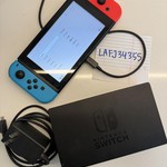 Mint Nintendo Switch - 32 GB, Red & Blue