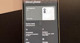 Mint
													Nothing Phone (2) - Unlocked, White, 512 GB, 12 GB, photo 3 of 6