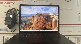 Good
													Microsoft Surface Laptop 3 - I7, Black, 256 GB, 16 GB, 15", photo 4 of 10