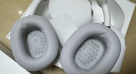 Used
													Apple AirPods Max - Silver, photo 1 of 7