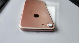 Good
													Apple iPhone 7 - Unlocked, Rose Gold, 32 GB, A1660, photo 5 of 5
