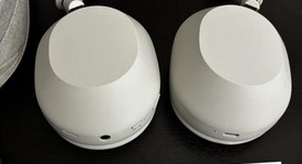 Used
													Sony WH-1000XM5 - Silver, photo 2 of 5