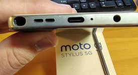 Good
													Moto G Stylus 5G (2024) - Unlocked, Tan, 256 GB, 8 GB, photo 5 of 8