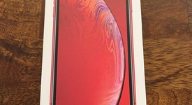 Mint
													Apple iPhone Xr - AT&T, Red, 64 GB, A1984, photo 1 of 11