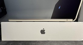Mint
													MacBook Air 2025 (M4) - 13" - Apple M4, Starlight, 1 TB, 16 GB, photo 5 of 8
