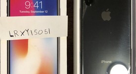 Mint
													Apple iPhone X - Verizon, Gray, 64 GB, A1865, photo 3 of 8
