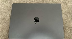 Good
													MacBook Pro Late 2023 (M3) - 16" - Apple M3 Pro 12-core, Black, 512 GB, 18 GB, 18-core GPU, photo 2 of 10