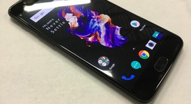 Fair
													OnePlus 5 - Unlocked, Black, 128 GB, 8 GB, A5000, photo 2 of 11
