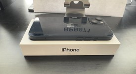 Mint
													Apple iPhone 13 - Unlocked, Midnight, 128 GB, A2482, photo 4 of 4
