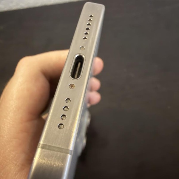 Apple iPhone 15 Pro Max - Unlocked, 256 GB, Natural, A2849