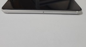 Fair
													Apple iPhone SE 2nd Gen 2020 - AT&T, White, 128 GB, A2275, photo 5 of 7