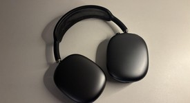 Used
													Apple AirPods Max - Gray, photo 2 of 9