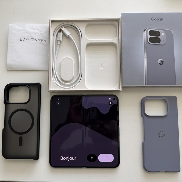 Google Pixel 10 Pro Fold - Unlocked, 256 GB, Moonstone, GU0NP