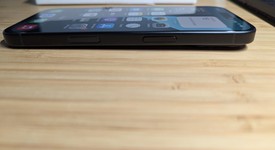 Mint
													Apple iPhone 16 - Unlocked, Black, 128 GB, A3081, photo 4 of 9