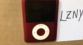 Fair
													Apple iPod Nano 3rd Gen - Red, 8 GB, photo 2 of 8