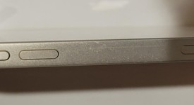 Good
													Apple iPhone 13 - Verizon, Starlight, 128 GB, A2482, photo 5 of 9