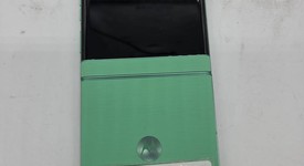 Good
													Motorola Razr (2025) - Verizon, Green, 256 GB, 8 GB, photo 4 of 9