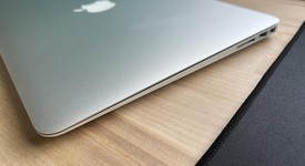 Good
													MacBook Air 2017 - 13" - I5, Silver, 128 GB, 8 GB, photo 4 of 8