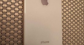 Good
													Apple iPhone 8 - Unlocked, Gold, 64 GB, A1863, photo 3 of 5