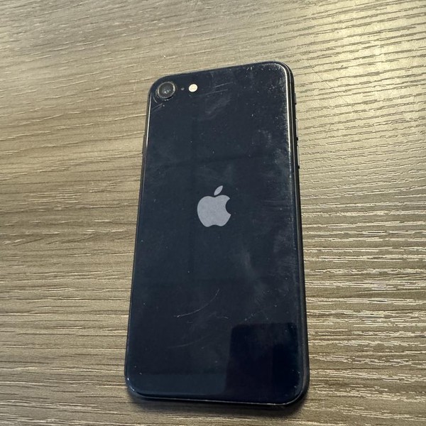 Apple iPhone SE 3rd Gen 2022 - Unlocked, 64 GB, Midnight, A2595